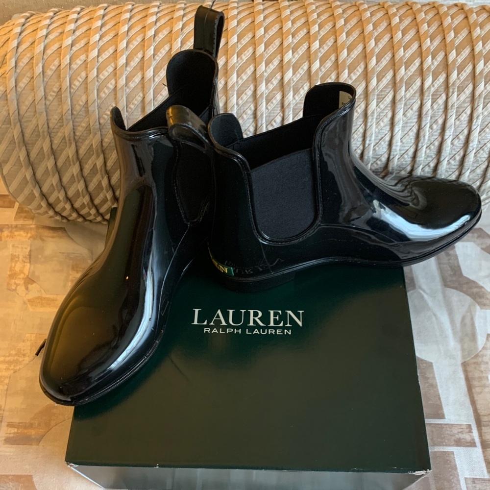 Rain boots